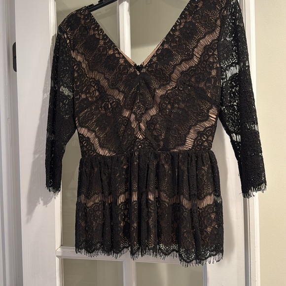 NWOT Anthropology Maeve Black Lace Peplum Top. Size S. Excellent condition. - Picture 1 of 5